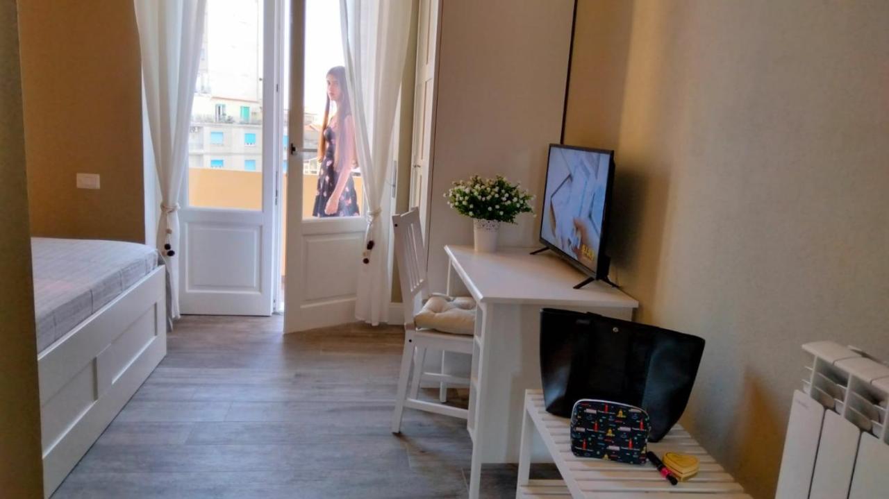 Momhouse - Appartamento - Cagliari Ngoại thất bức ảnh